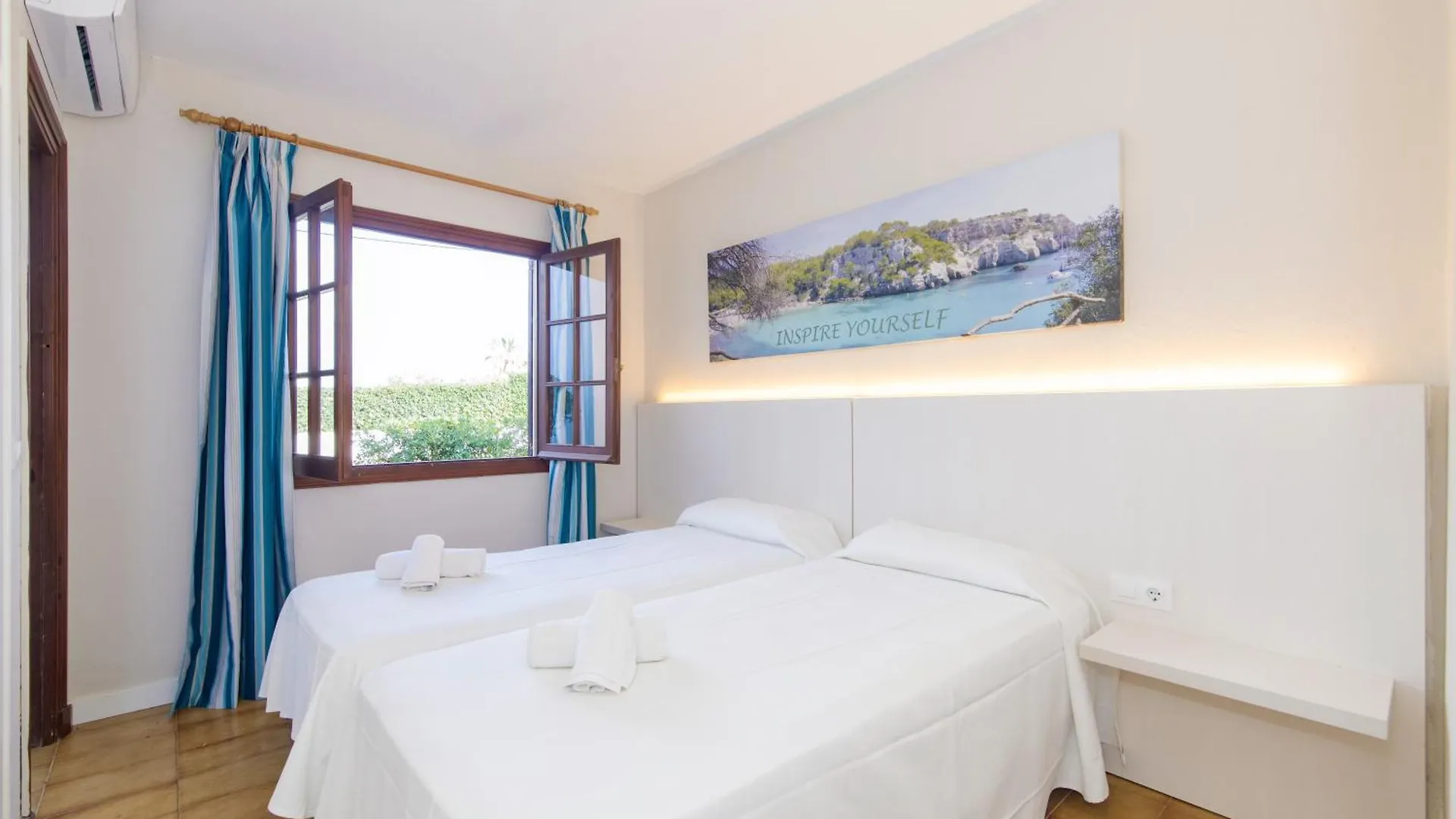 Apartmanhotel Siesta Mar Apartamentos Cala En Porter