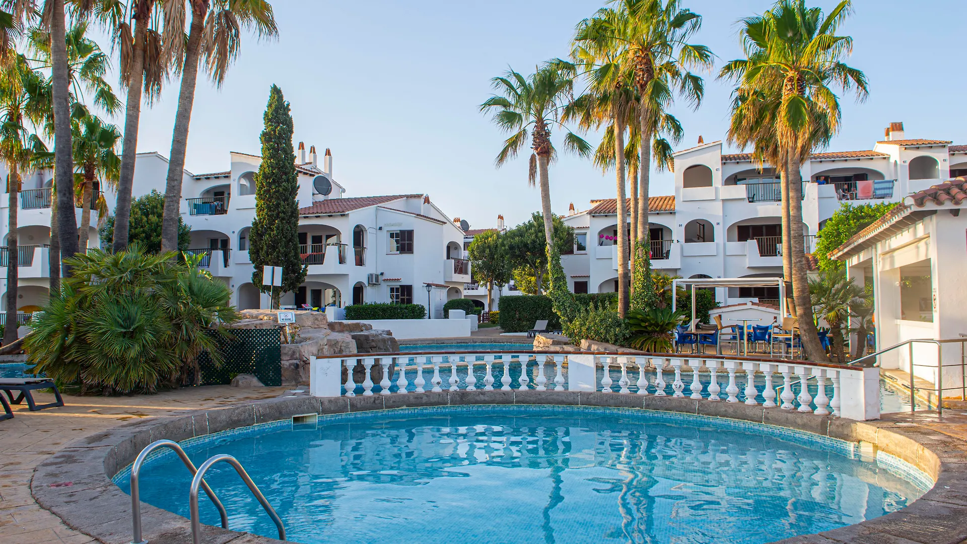 Siesta Mar Apartamentos Cala En Porter  Cala En Porter (Menorca)